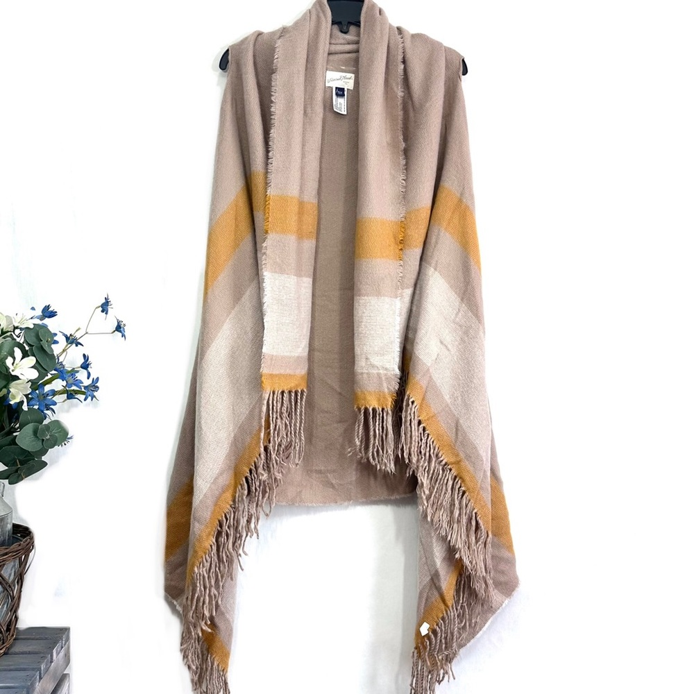 Universal Thread Women’s Tan Yellow Cream Boho Sleeveless Fringed Cardigan